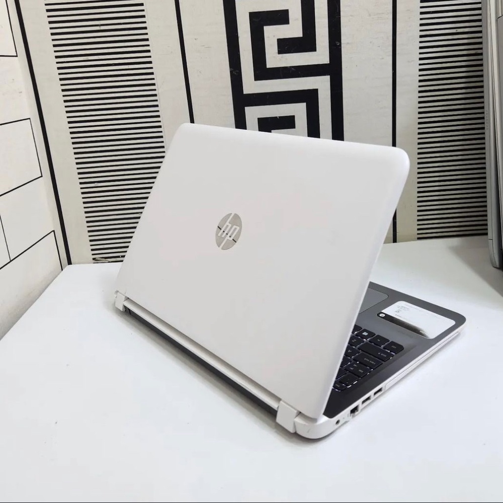 HP PAVILLION 15 NOTEBOOK